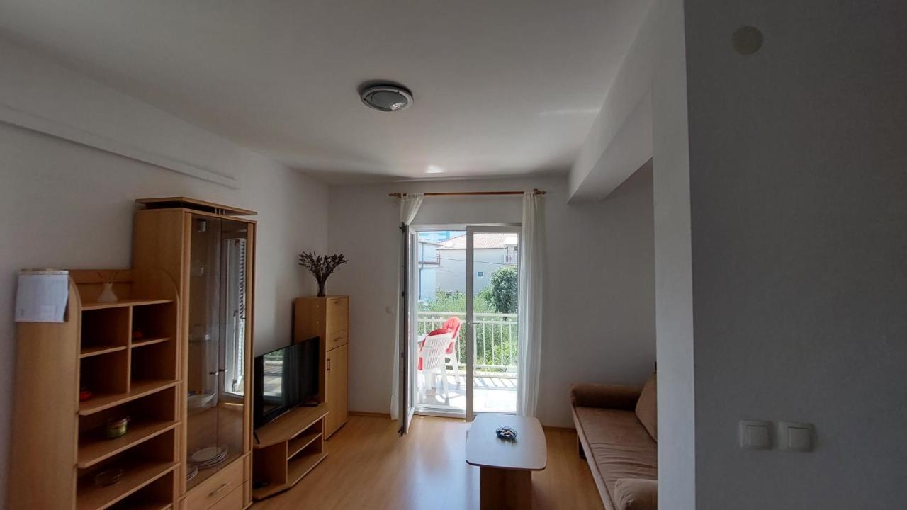Apartments Gardijan Vodice Exterior foto